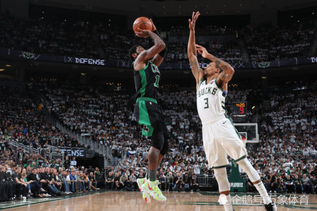  雄鹿客场逆转凯尔特人，字母哥40分15篮板  